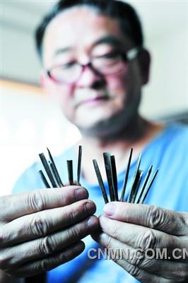 開槽的工具很多很復雜，各種槽刀的用途不同