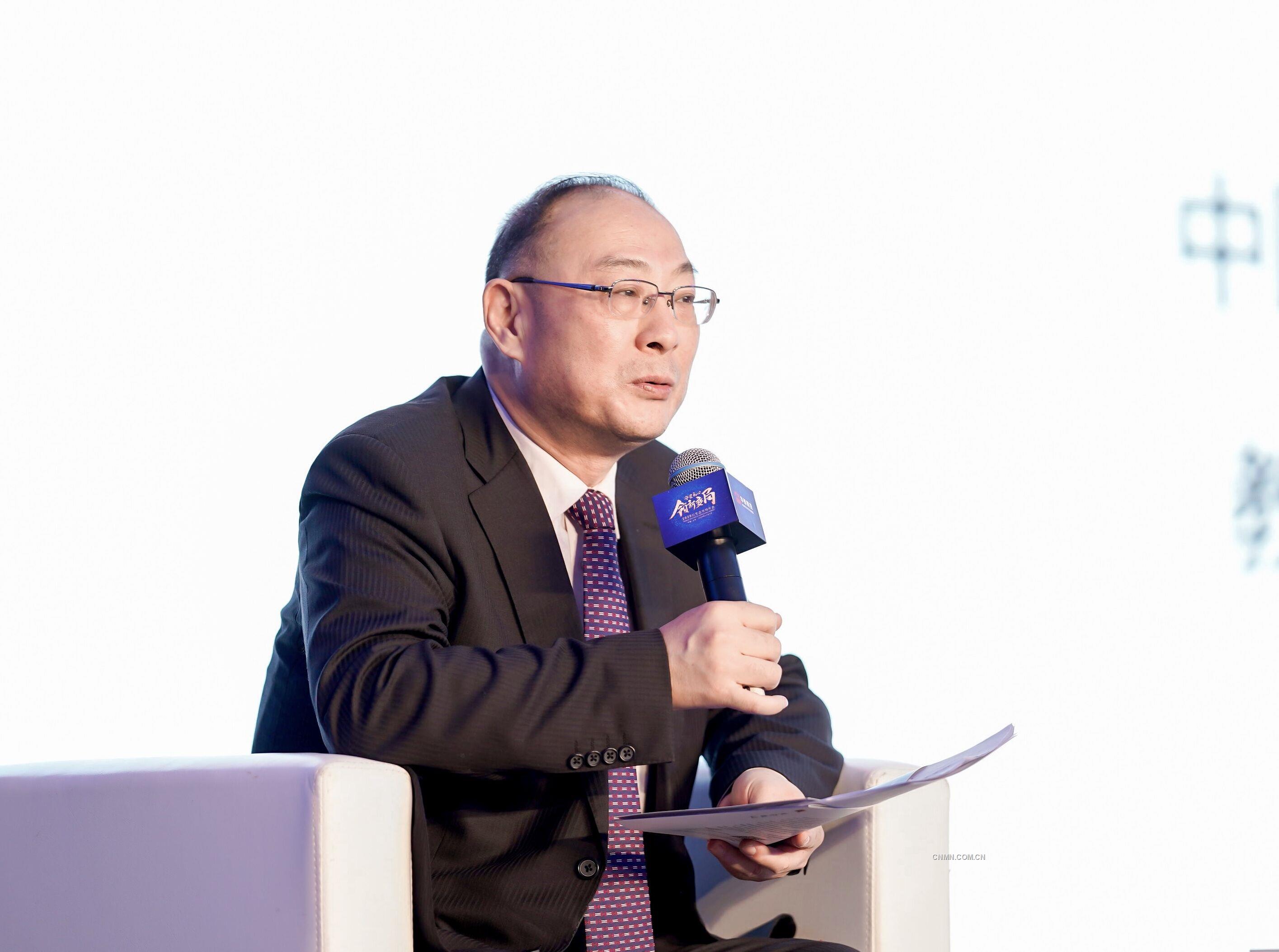 中國(guó)人民大學(xué)國(guó)際關(guān)系學(xué)院副院長(zhǎng)、中國(guó)人民大學(xué)中國(guó)對(duì)外戰(zhàn)略研究中心主任 金燦榮
