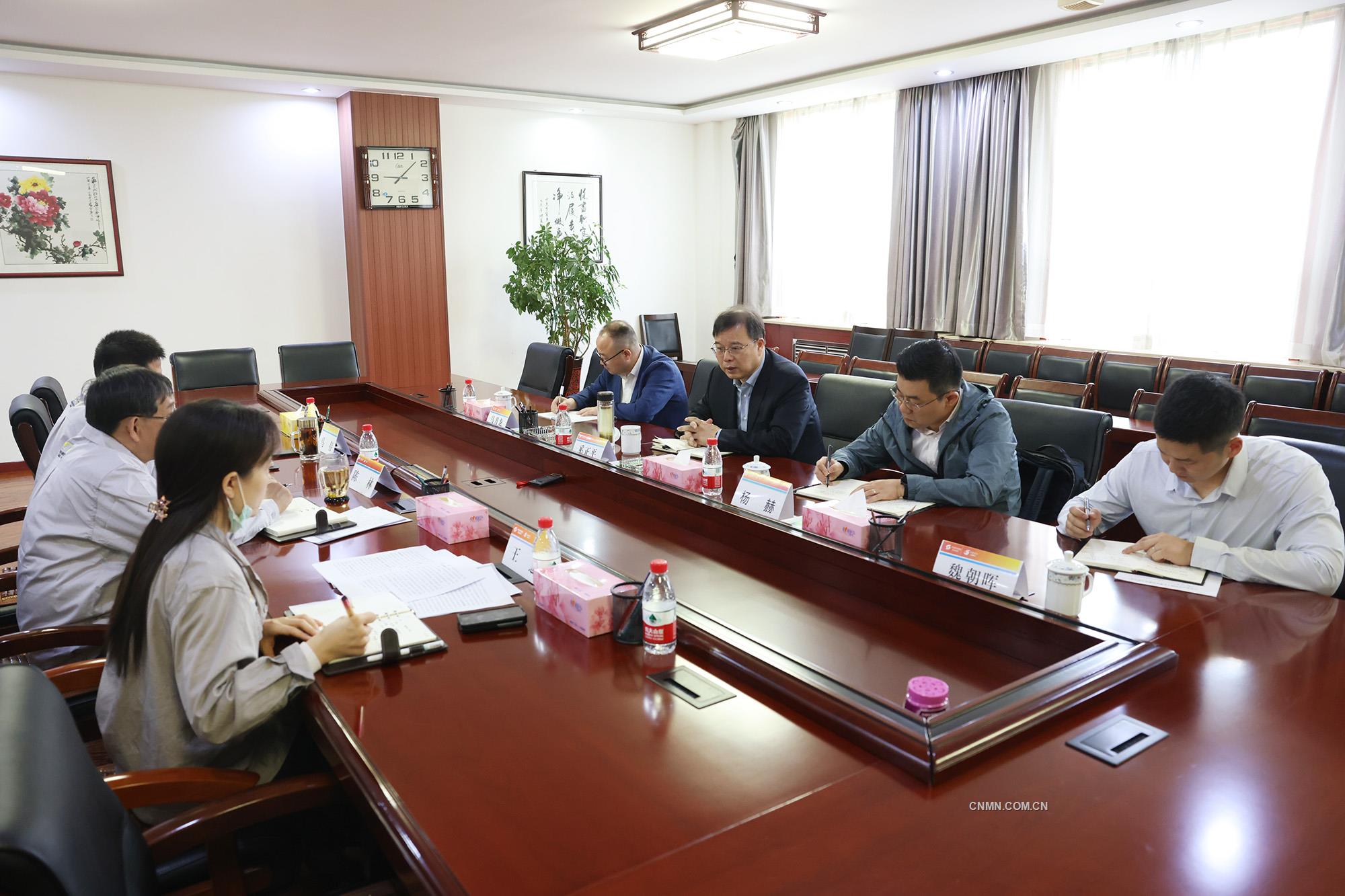 中國有色集團(tuán)黨委書記、董事長奚正平赴中色東方1