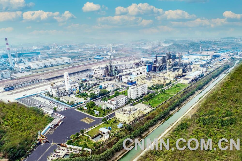日前，水口山有色金屬有限責(zé)任公司的"水口山鉛錠"被湖南省市場監(jiān)督管理局確認(rèn)為2023 年度"湖南名品"，標(biāo)志著該公司品牌影響力和市場競爭力持續(xù)提升。