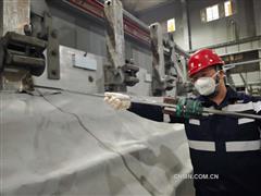 【鋁行者】歲月磨礪初心 實(shí)干創(chuàng)造實(shí)績——記內(nèi)蒙古自治區(qū)勞動(dòng)模范、霍煤鴻駿鋁電公司電解二分廠潘凱亮